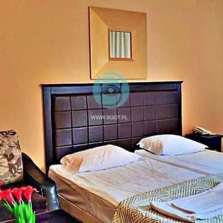 Barcelo Royal Beach - Prestige Apartments サニービーチ エクステリア 写真