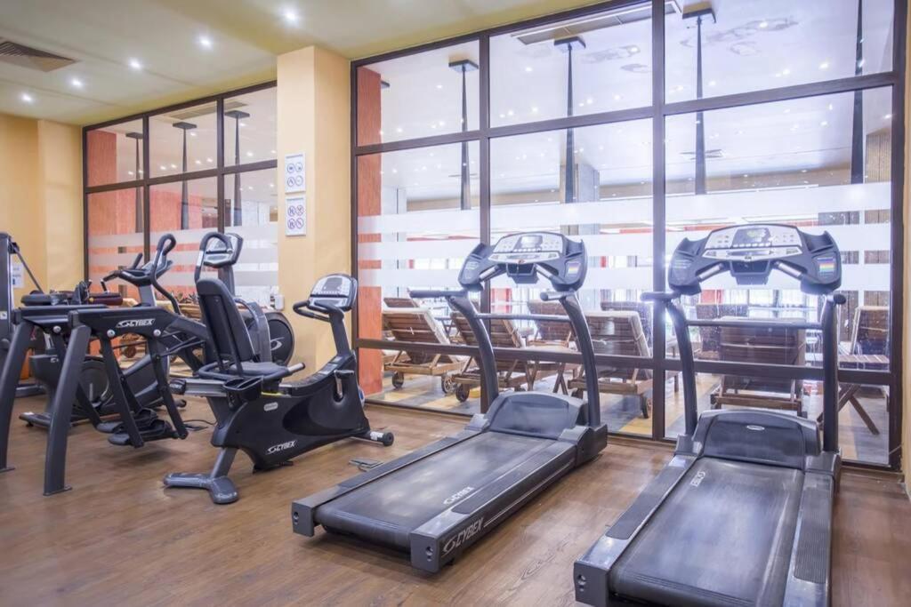 Barcelo Royal Beach - Prestige Apartments サニービーチ エクステリア 写真